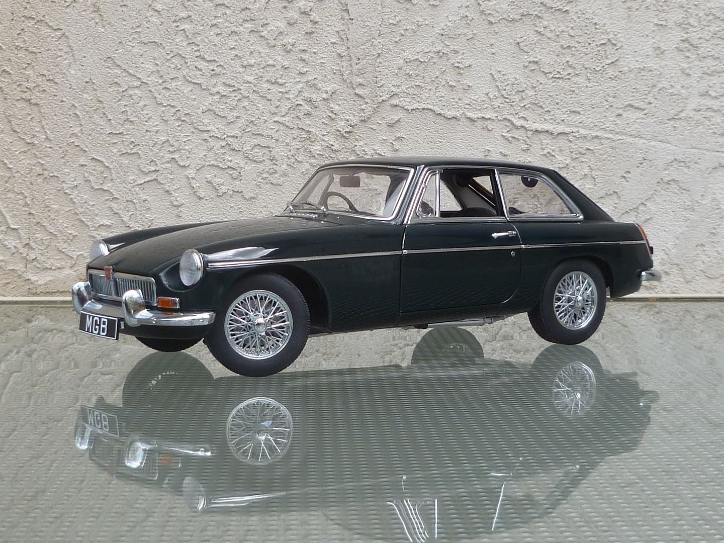 mgb gt diecast model cars